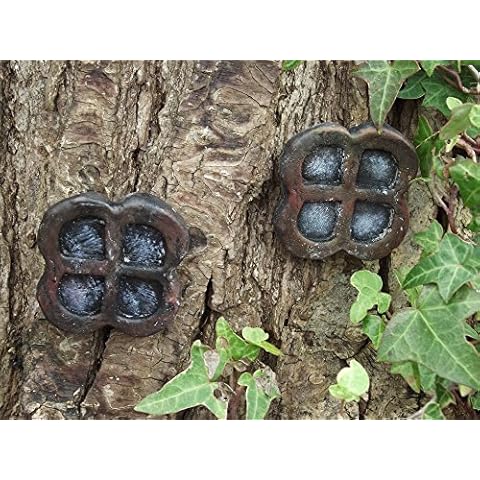 Pair of Stone Fairy Windows Clover Design Perfect to accompany your fairy door or add to your fairy garden Cover