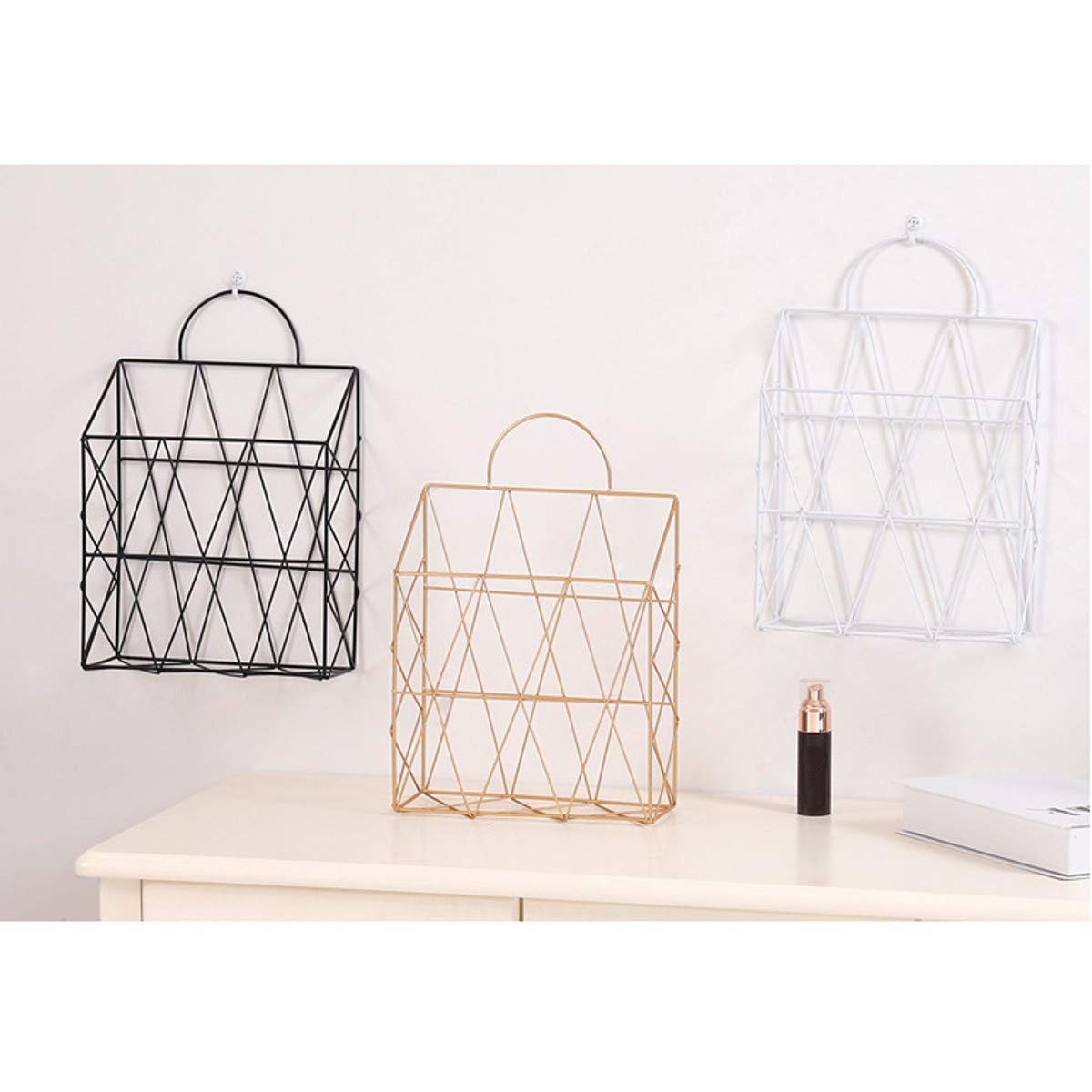 Nowoczesny metalowy druciany wieszak ścienny na koszyki Newspaper Book Storage Display Unit Organizer - złoty