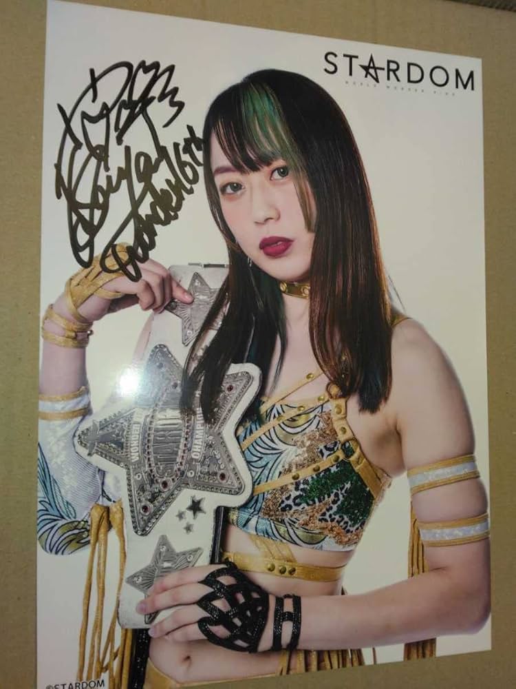 Amazon.co.jp: 女子プロレススターダム 上谷沙弥 直筆サイン入り