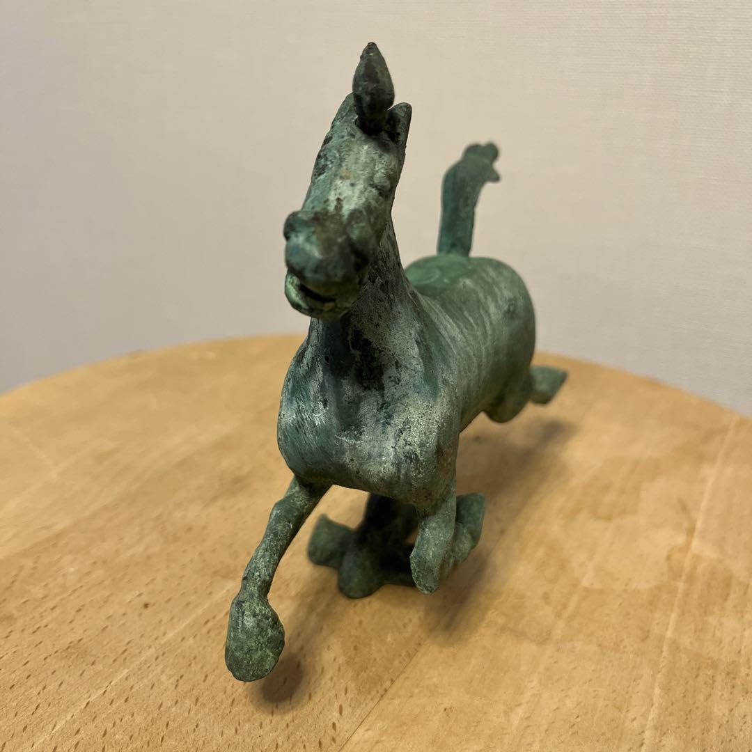 【骨董品】ブロンズ 「馬跳飛燕」 置物 骨董品】ブロンズ 「馬跳飛燕」 置物