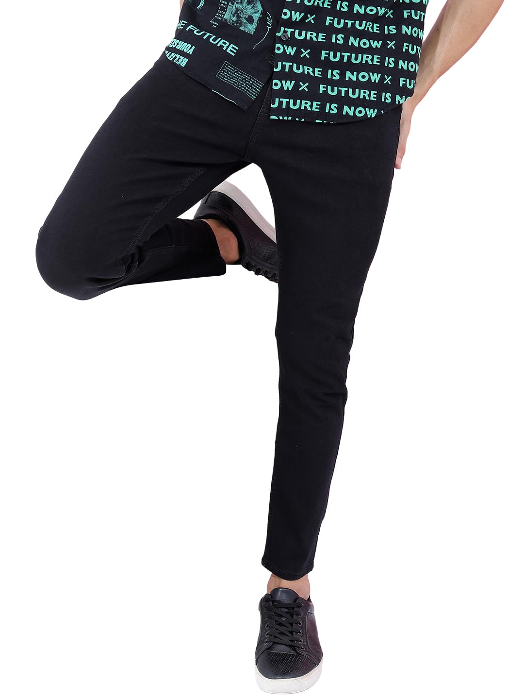 Highlander Men’s Tapered Fit Stretch Cropped Jeans at ₹459 (80% Off) – Amazon