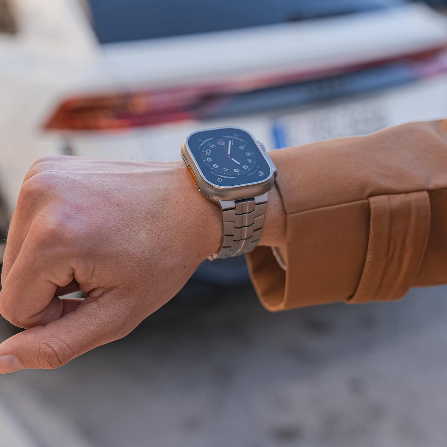 Arktis Cinturino in titanio F-15 compatibile con Apple Watch Ultra 49 mm, cinturino in titanio grado 2, [sabbiato con rivestimento DLC], [chiusura a farfalla], [ultraleggero] con accorciatore a maglie