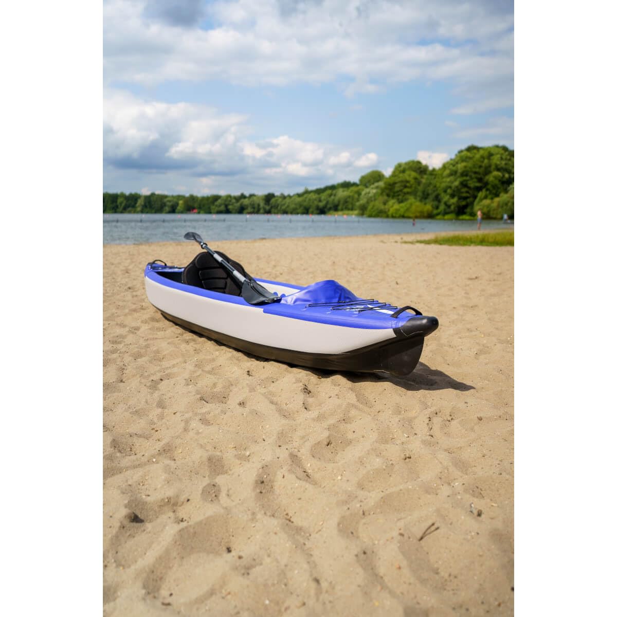 No Stress Kajak Einsitzer 350 cm I Inflatable Kajak mit Dropstitch-Technologie I Hervorragender Richtungstabilität, 3-Kammer-System I Inkl. Paddel, Sitz, Pumpe, Finne, Rucksack, Repair Kit