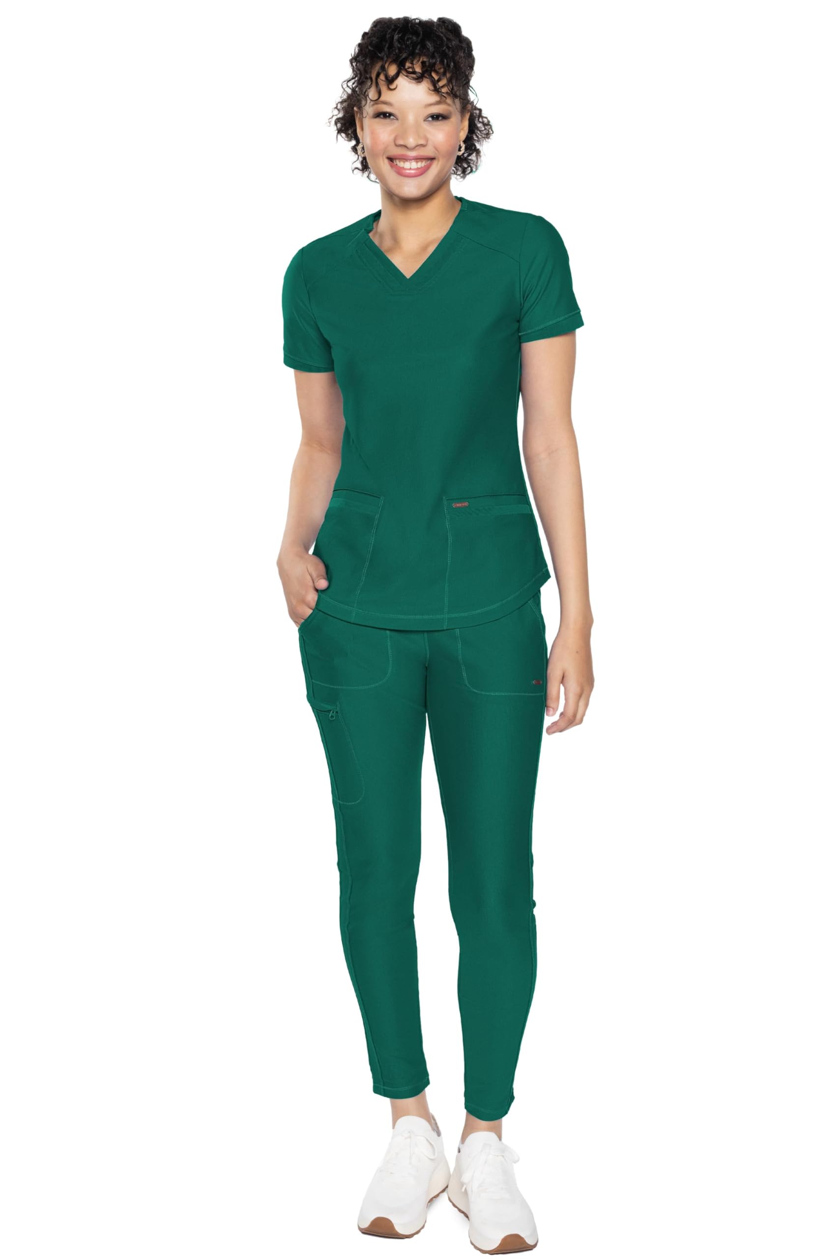 Cherokee CK840 - Conjunto de ropa quirúrgica para mujer, 7 bolsillos, cuello en V, dobladillo curvado CK840 y pantalón de pierna cónica de tiro medio con cordón CK095, verde cazador, talla M, pantalón