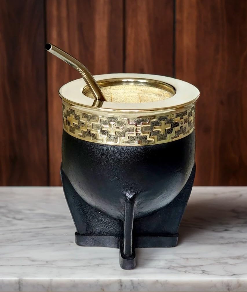 Taza Mate Imperial Calabaza Argentina - Hecho de Interior Calabaza Natural - Exterior Cuero Negro con Plata Alemana (Alpaca)- Incluye Bombilla de Acero Inoxidable