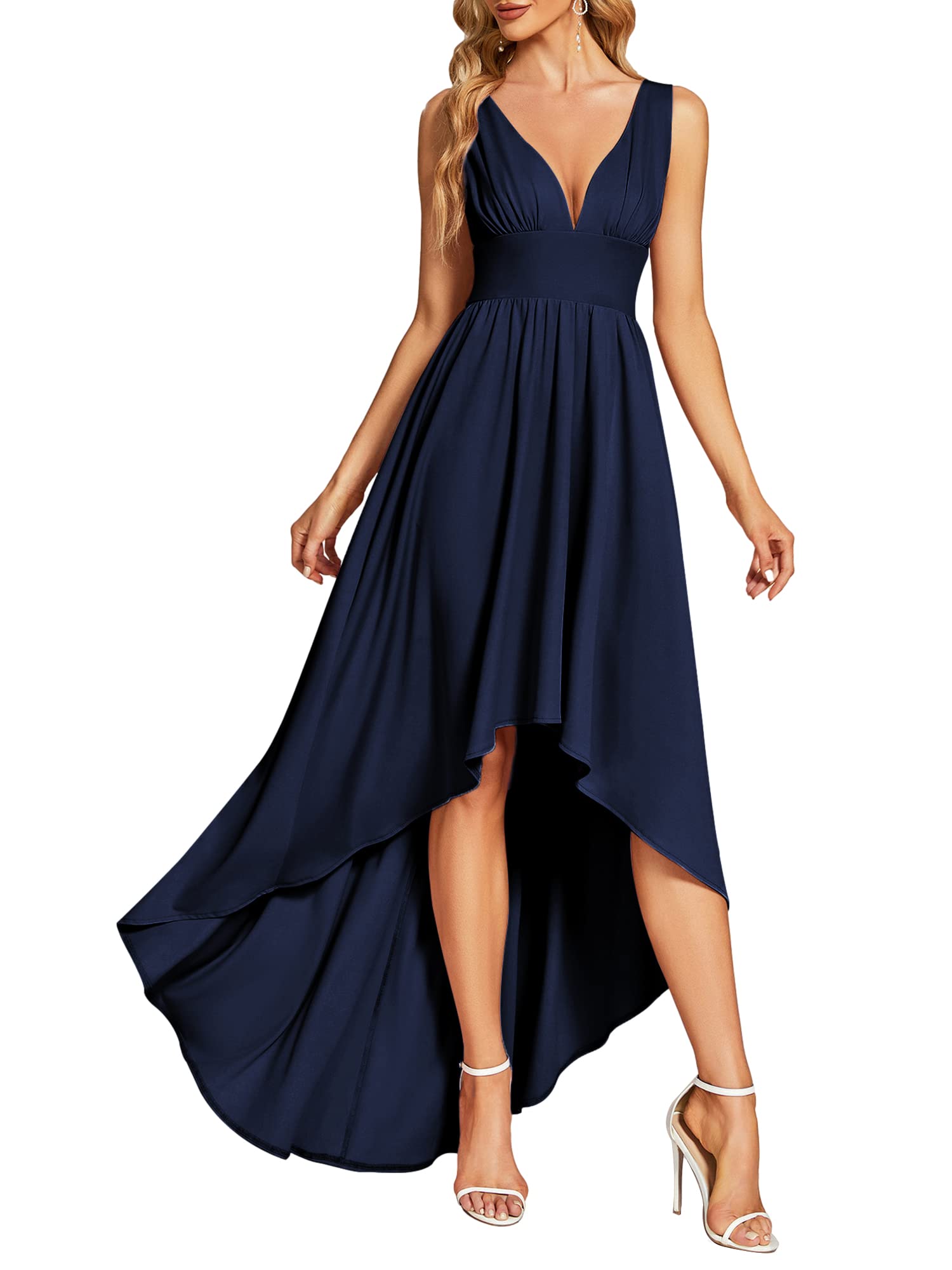 Pretty Lavish - Keisha - Vestito Lungo Da Damigella In Raso Nero Con Scollo Ad Anello Pretty Lavish - Keisha - Vestito Lungo Da Damigella In Raso Nero Con Scollo Ad Anello