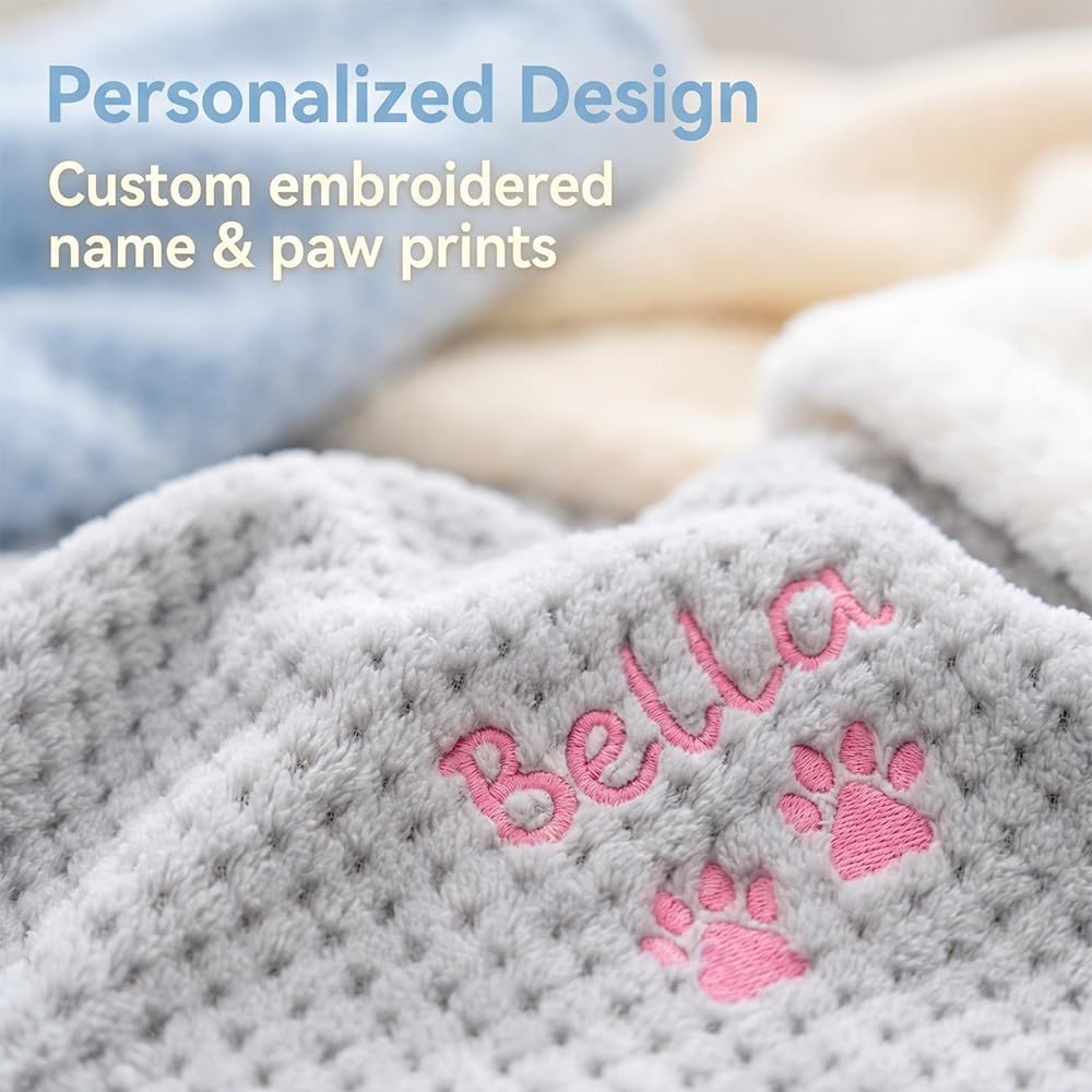 Plaid Chien Personnalisée pour Chien avec Son Nom, Couverture sur Mesure pour Animaux de Compagnie avec Nom et Empreinte, Motifs au Choix, Protection Canapé Fauteuil, Confortable