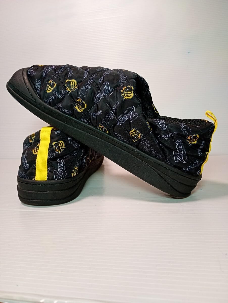【エレガントで実用的♪】阪神タイガース公認シューズ 28cm ブラックxイエロー おしゃれで楽ちん