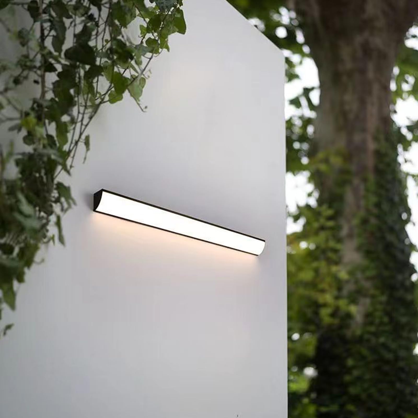 Nowoczesna prostokątna lampa ścienna IP65, wodoodporna lampa ścienna z czujnikiem ruchu, długa taśma świetlna, do patio, salonu, podwórza i ogrodu, oświetlenie wewnętrzne (120 cm, ciepłe światło)