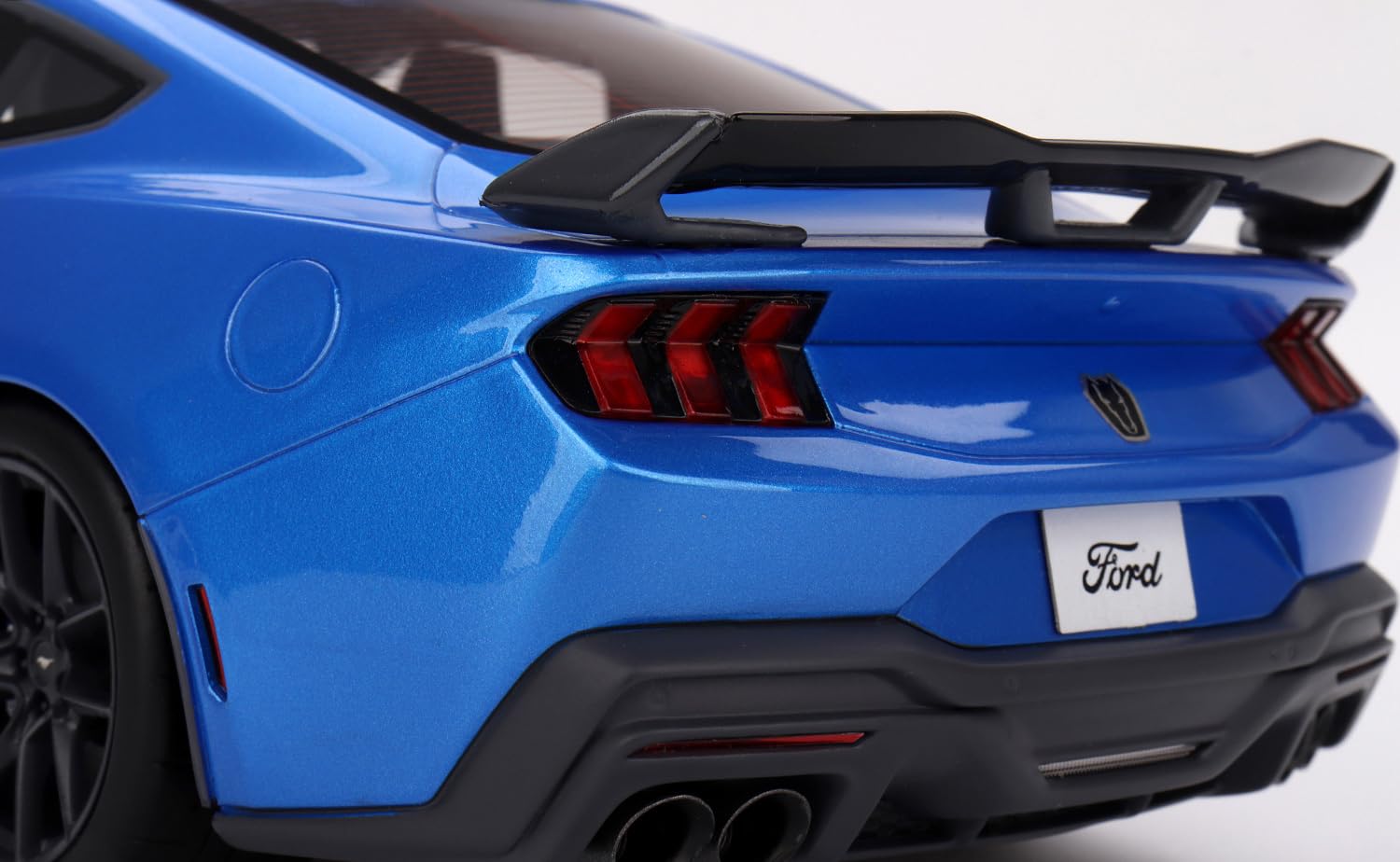 Amazon | TSM MODEL 1/18 フォード マスタング ダークホース 2024