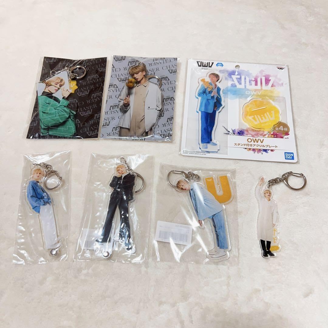 Amazon.co.jp: OWV 浦野秀太 アクリルスタンド アクリルキーホルダー  