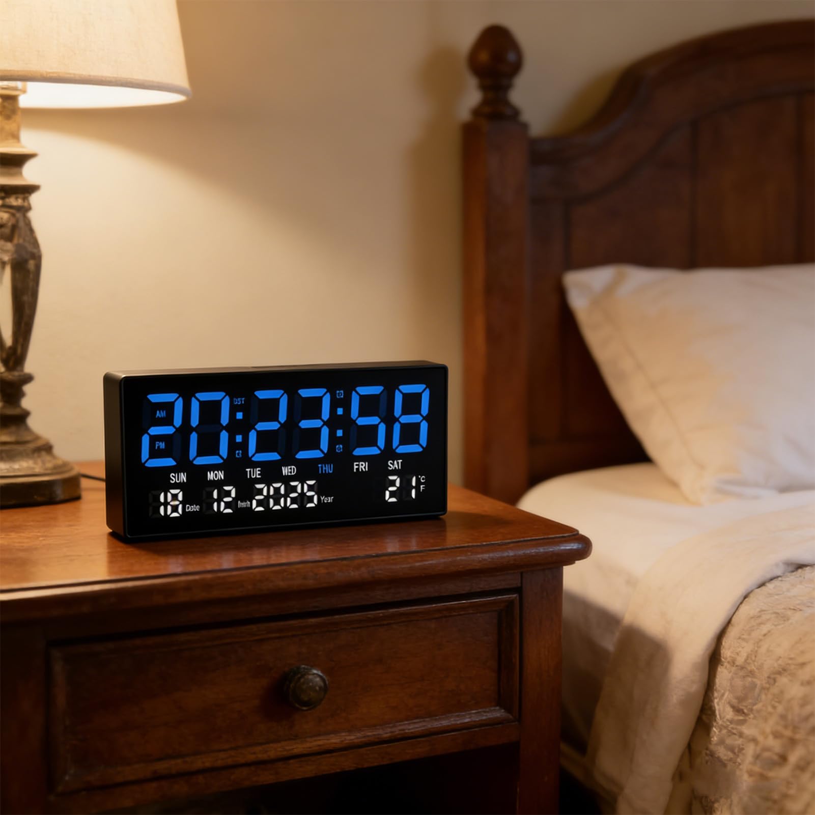AUNMAS Orologio Digitale da Parete, Silenzioso, da Tavolo, con Ampio Display a LED e Calendario Perpetuo, Ideale per Casa, Ufficio e scuola.