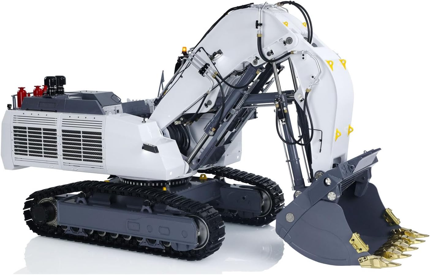 LESU 1/14 RC Hydraulic Excavator Aoue 9150 side view