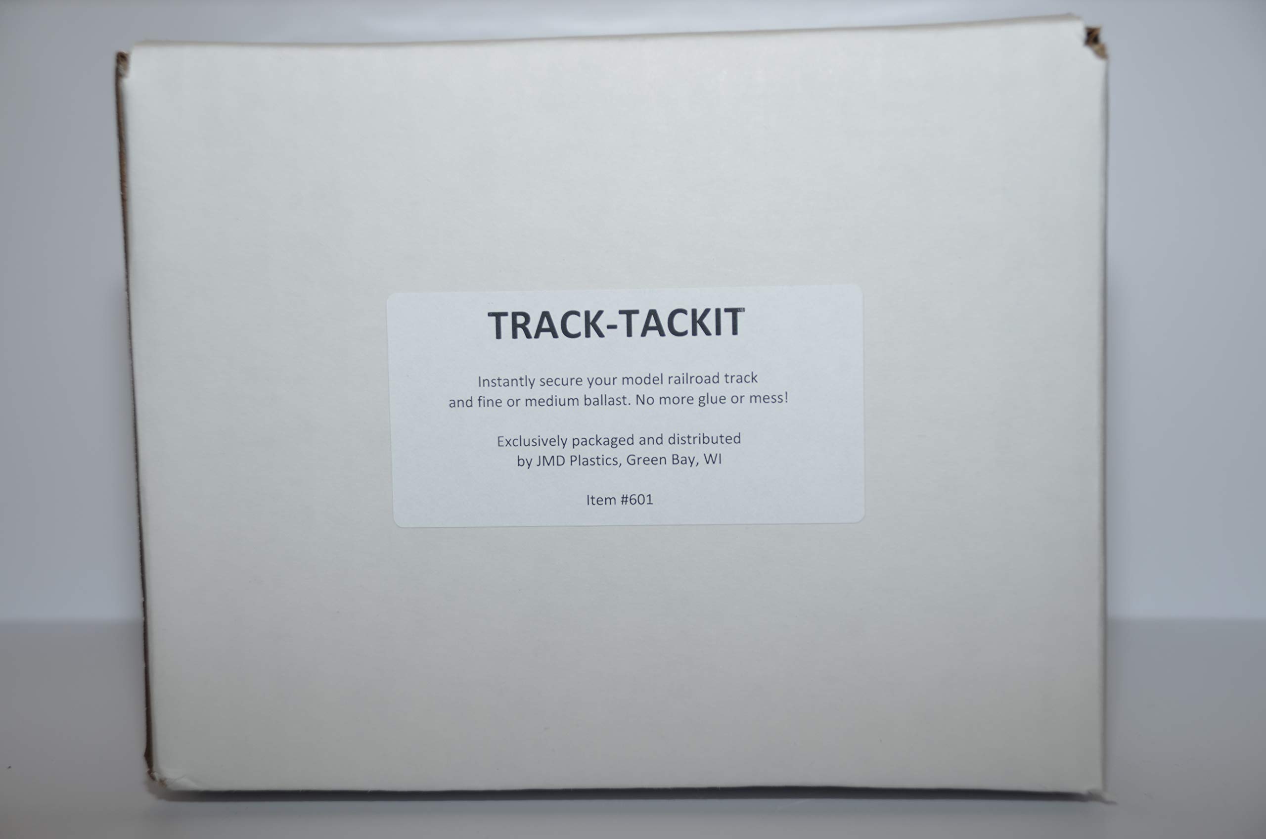 Instant Track Tack It 4.5 lb tub