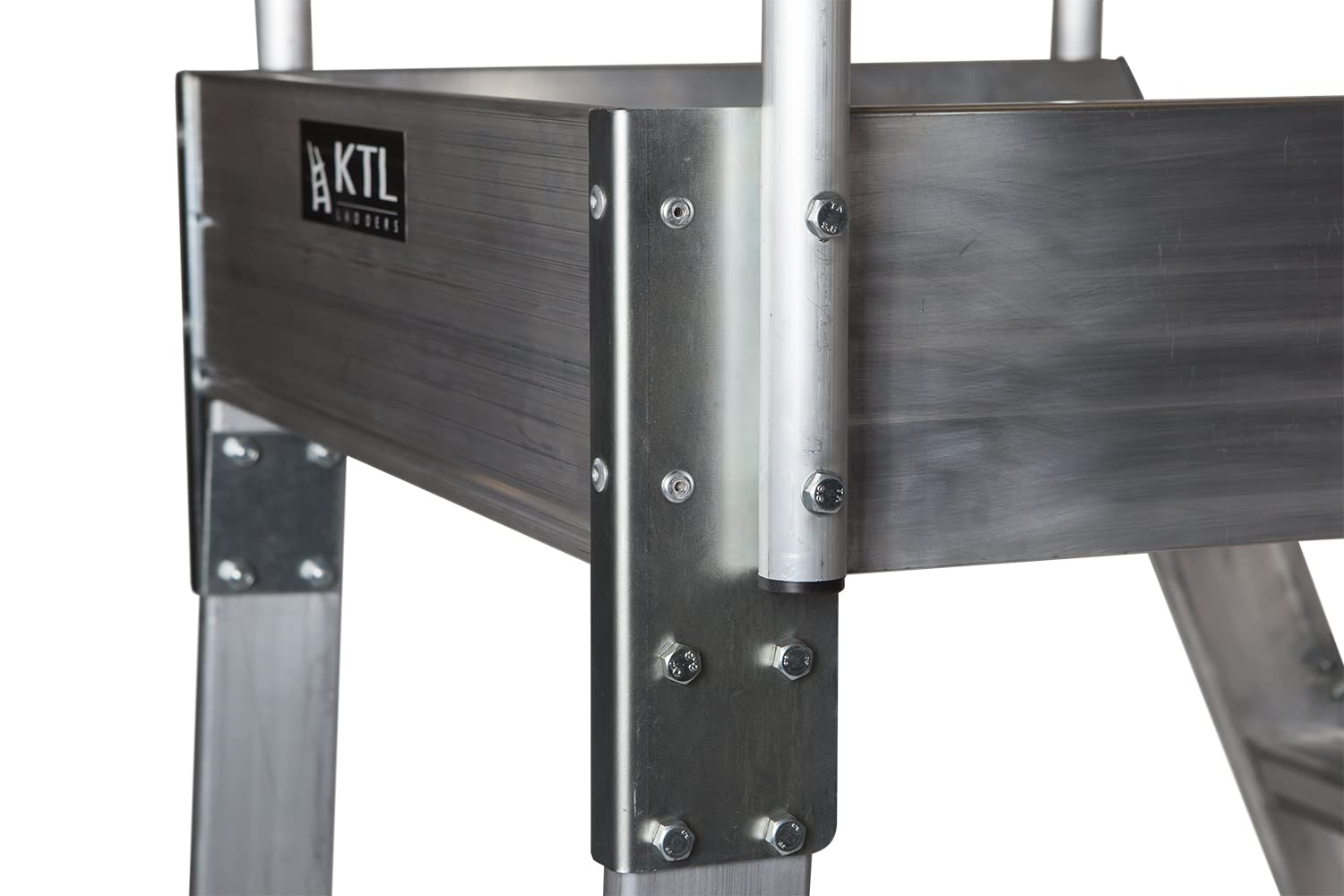 Escalera Profesional de Aluminio un Acceso con Plataforma de Trabajo 5 peldaños 60x60 Serie Store 68º almacén