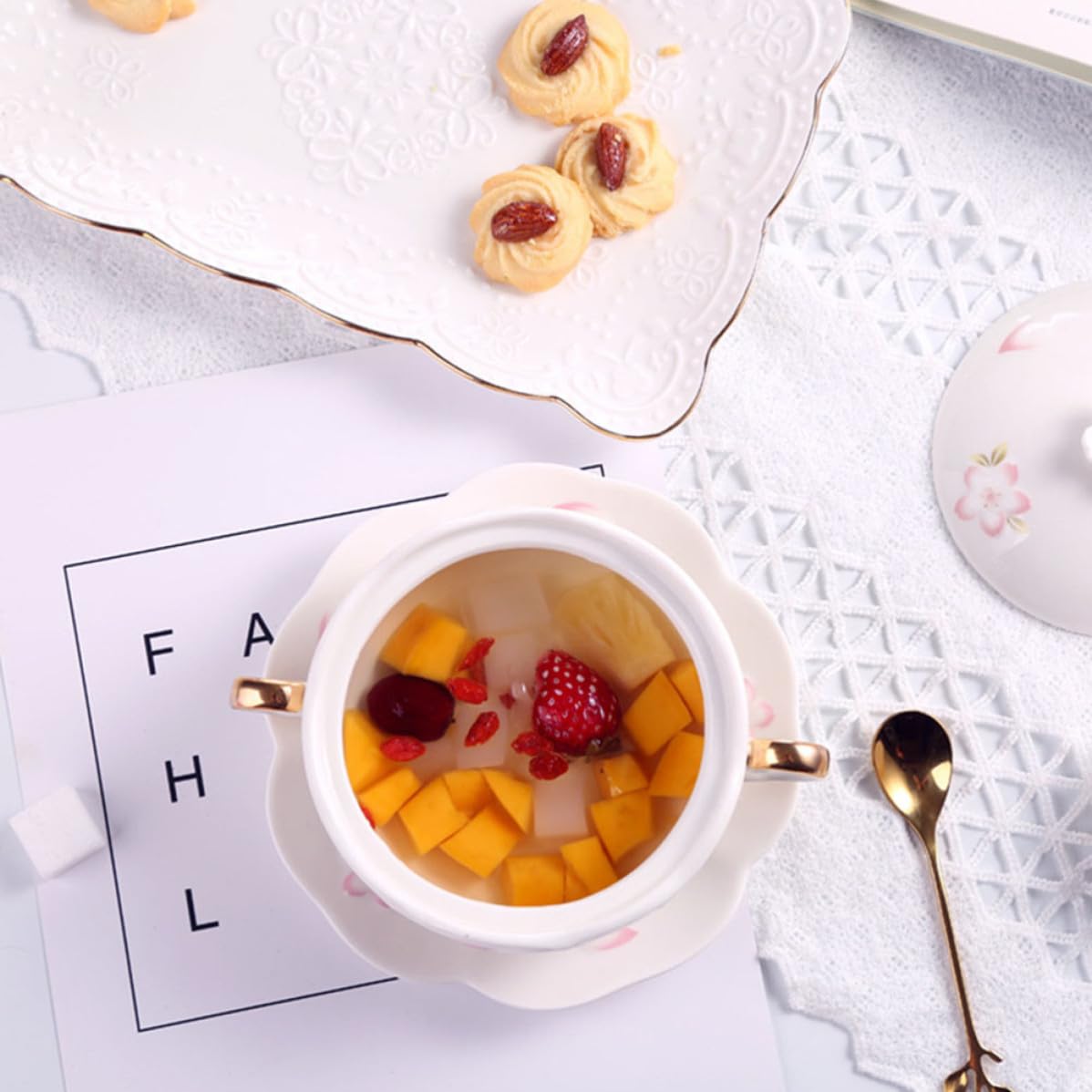 Gatuida Juego de Tazones de Porcelana Doble Asa para Sopa y Postres, Multiuso, Diseño Blanco Elegante, Adecuado para Uso Diario y Decoración del Hogar