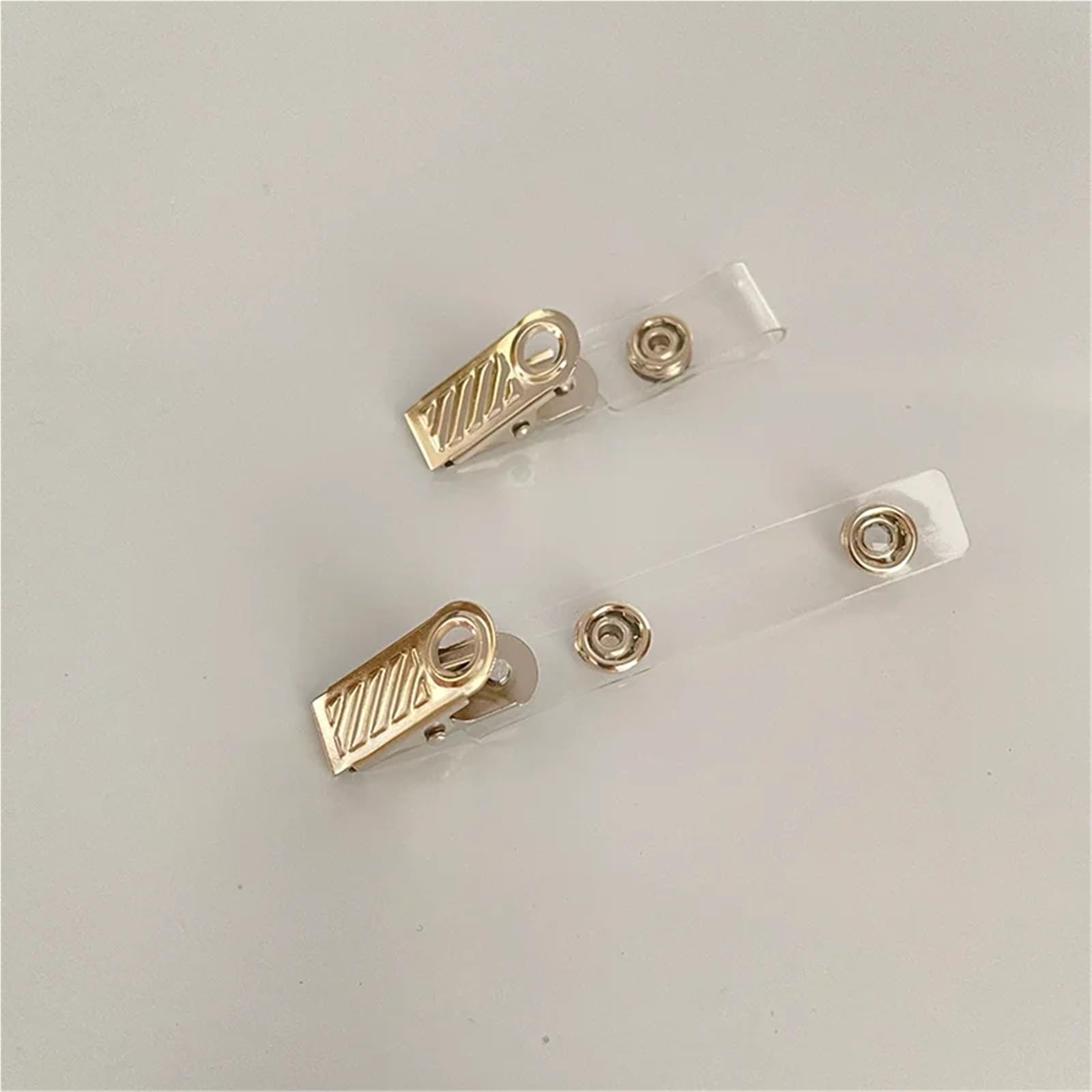 50 Stück Metall-Ausweisclips mit transparentem weichem Band für Ausweise
