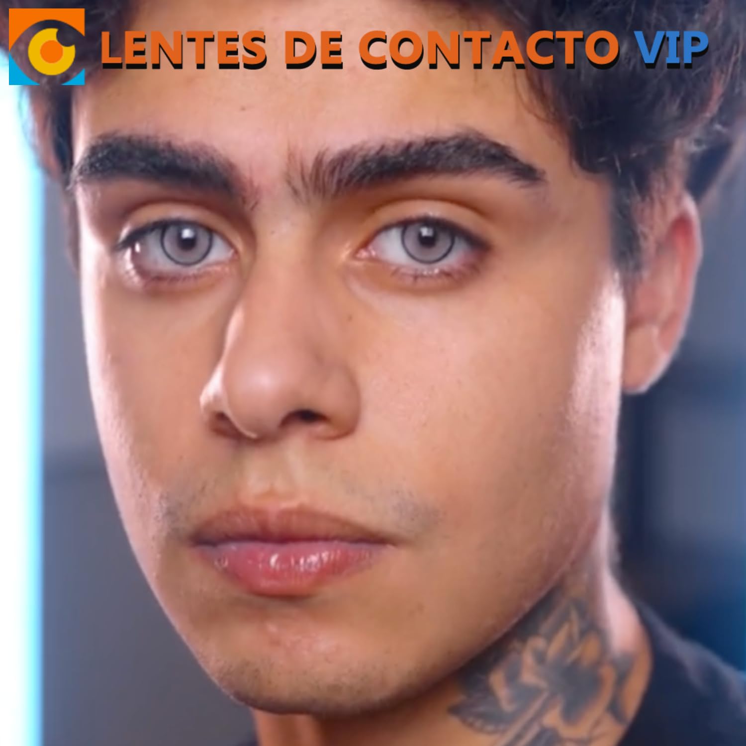 Alicante VIP Lentillas de Color azul con verde diseño super natural con aro de definición 2 Lentes de contacto anuales + portalentes + pinza + aplicador