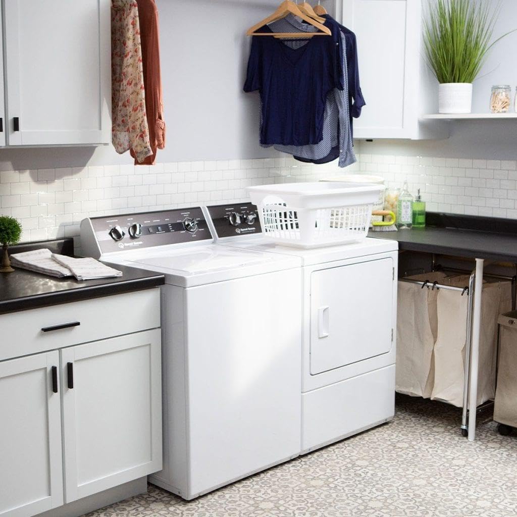 Speed Queen TR5003WN 26" Top Load Washer with 3.2 cu. ft. Capacity, 840 RPM Max Spin Speed, Knob Control, Stainless Steel Tub, in White