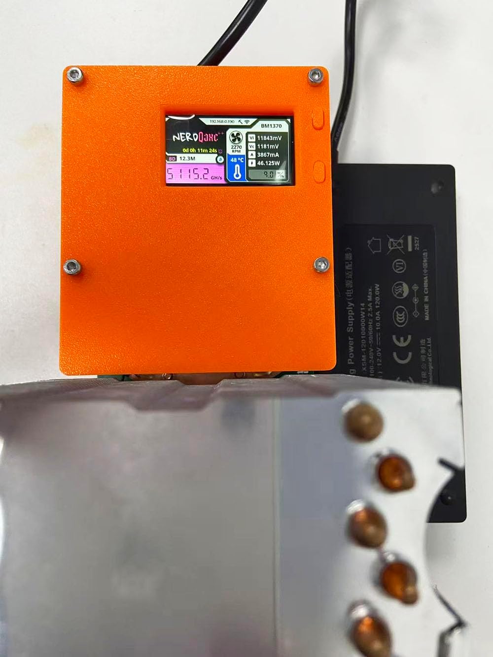 NerdQaxe++ Asic Miner 4.8Th/S 強力ビットコインソロマイナー72W 電源とスタンド