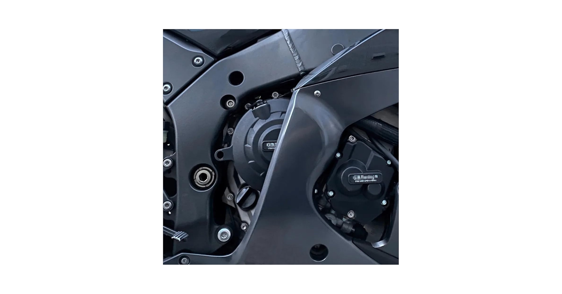 ここです！！！ 楽天市場】WIZH ウィズ BEV2 バックステップ ZX-25R ABS非搭載