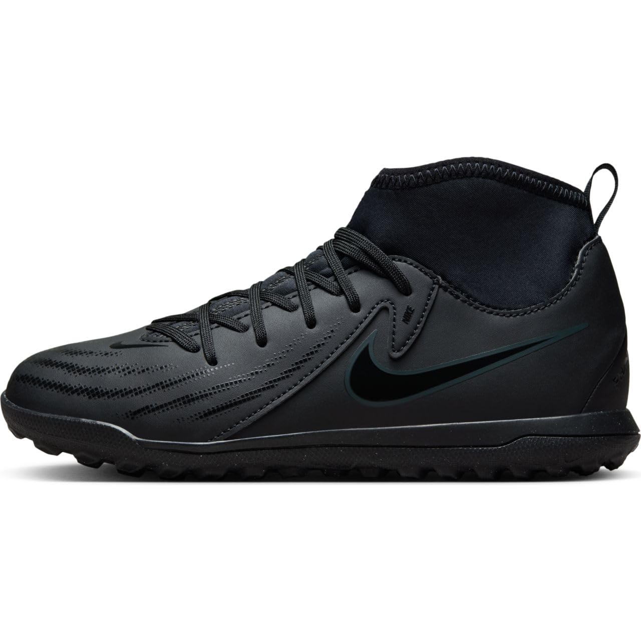 Nike Boys Jr Phantom Luna Ii Club Tf Sneaker, Black Deep Jungle Black, 3.5 UK