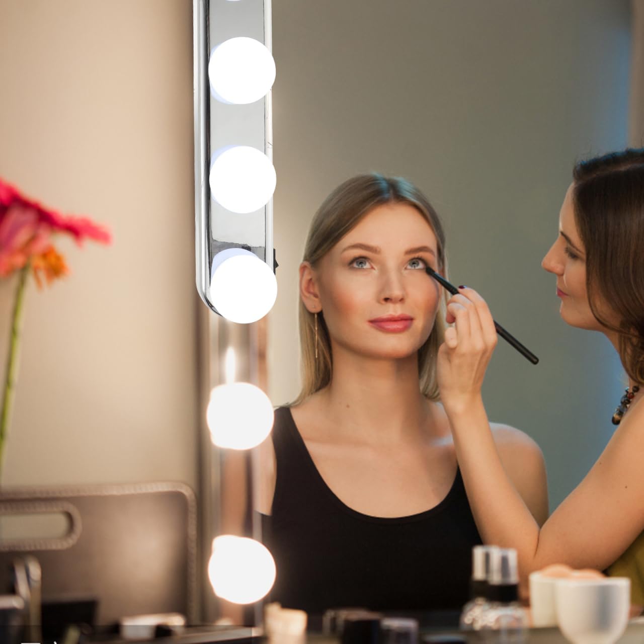 Outanaya Makeup Lamp Portable 4-Bulb Vanity Lights with Suction Cup No Drilling Easy Install Bright White Light for Bathroom Mirror and Dressing Table