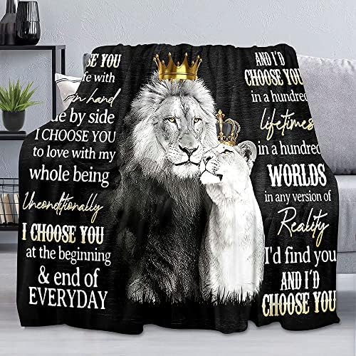 LUVIVIHOME Lion Throw Blanket, Lion King and Queen Lion Couple African Safari Wild Animal Black Blanket, Cozy Soft Lightweight Fluffy Fuzzy Warm Plush Flannel Fleece Blanket for Couch, Sofa, 30"x40"