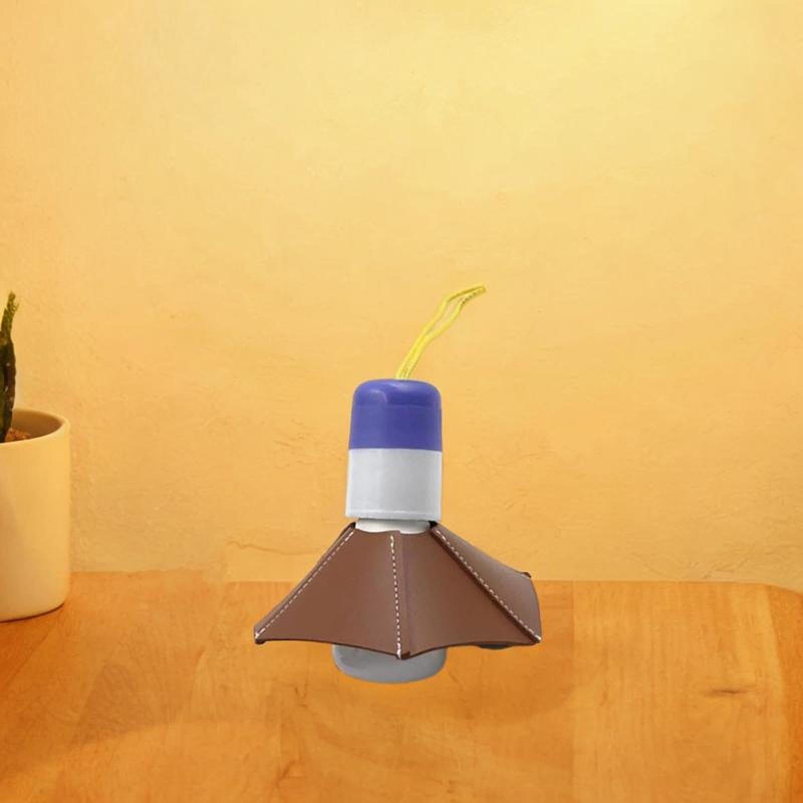 Menolana Camping Light Cover Portable Tent Light Shade PU Leather Decorative Romantic Atmosphere Lantern Cover for Indoor Decor Picnic, Brown