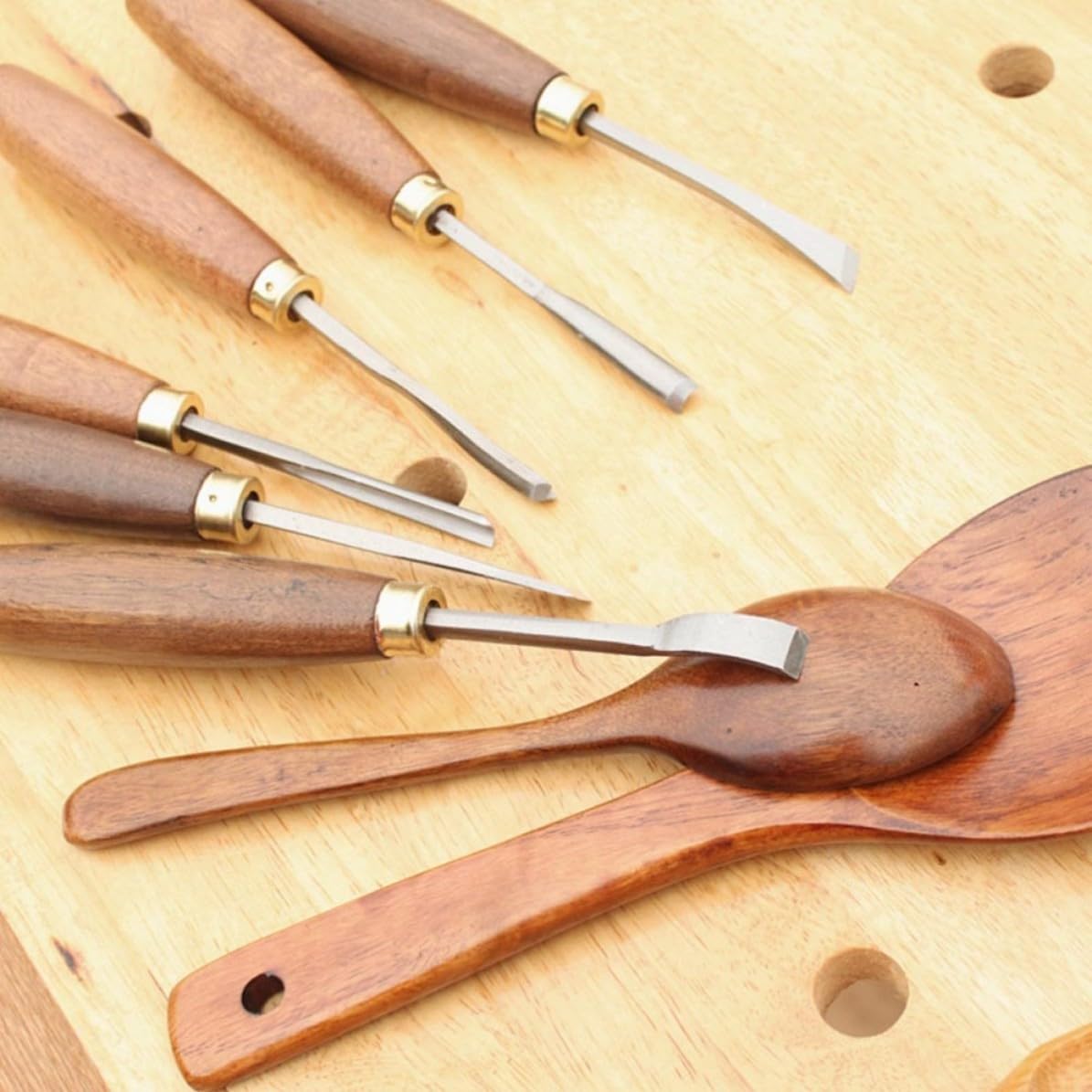 CRAFTHROU 6 Pezzi Scalpello da Intaglio Legno Manico in Noce, Acciaio al Manganese, per Lavorazione del Legno, Utensile da Falegname per Appassionati e Carpentieri Professionisti