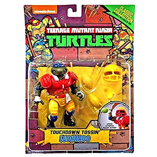 Teenage Mutant Ninja Turtles, Classic Collection, Touchdown Tossin' Leonardo Action Figue, 4 Inches