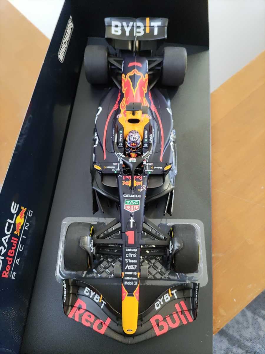 Amazon.co.jp: PMA1/18 オラクル レッドブル レーシング RB18 Winner