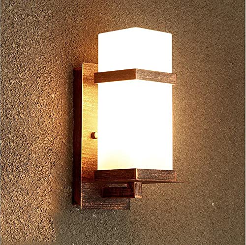 Applique extérieure E27 étanche pour en finir avec l'éblouissement sur votre balcon