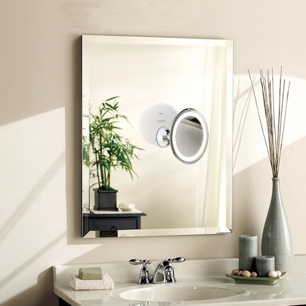 ibasenice Espejo de Maquillaje LED con Aumento 10x y Ventosa, Espejo Redondo de Vidrio Blanco para Baño y Tocador, Portátil y Práctico para Maquillaje Diario