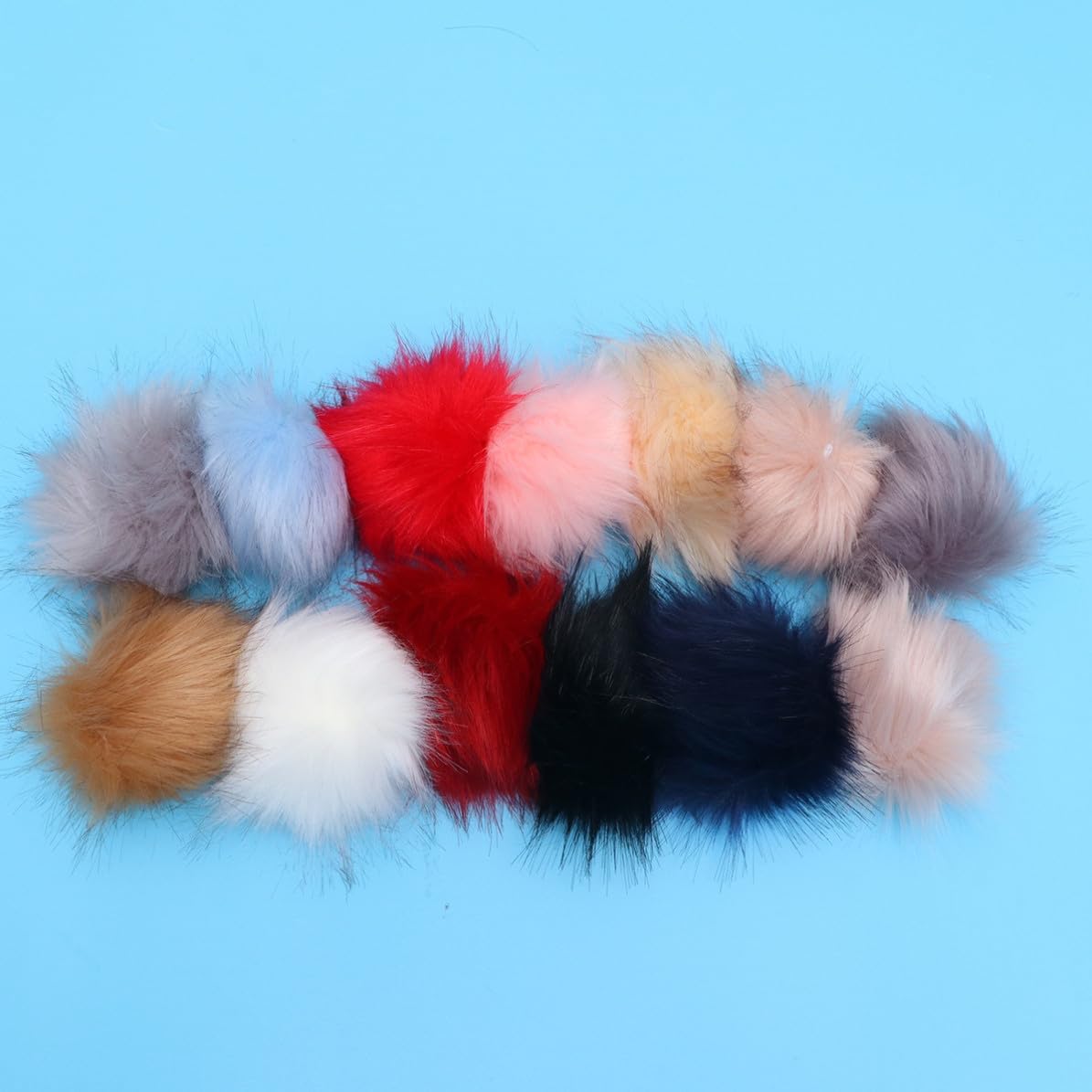 KALLORY 30pcs Faux Fur Pom Poms Artificial Plush Craft Fluffy Hairballs for Making Handmade Dolls and Camp Projects Decorative