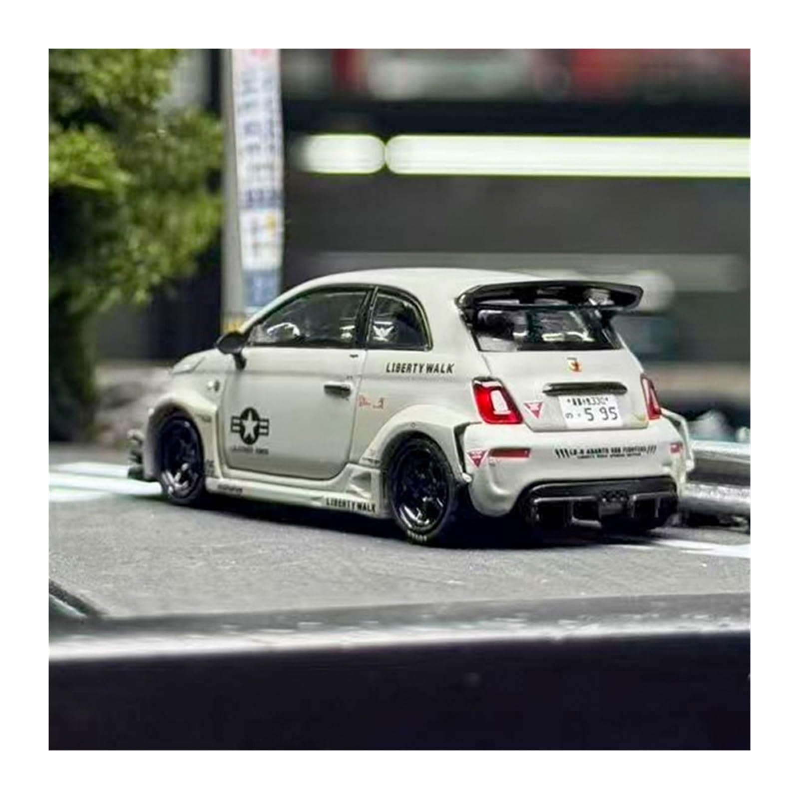 Metallo Scala Replica 1 64 Per #1064Fiat Abarth 595 LBWK Modello Di Auto In Lega Da Collezione Decorazione Tavolo Hobby Veicoli Giochi Set