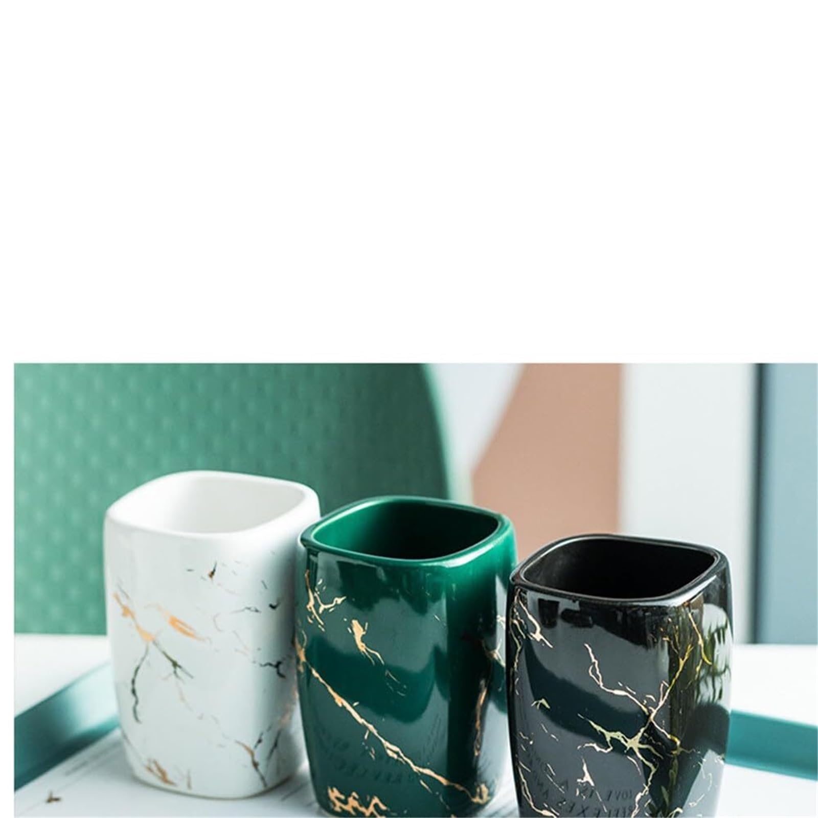 Łazienkowy dozownik mydła zestaw 4-częściowy ceramiczny marmur łazienka akcesoria dekoracyjne zestaw zawiera dozownik mydła naczynie szczoteczka do zębów kubek do domu hotelu luksusowy wystrój