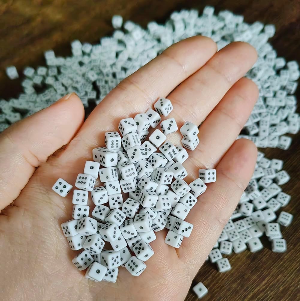 1000 Pcs 0.197 Inch Miniature Dice Bulk 6 Sided Mini Square Corner Dices