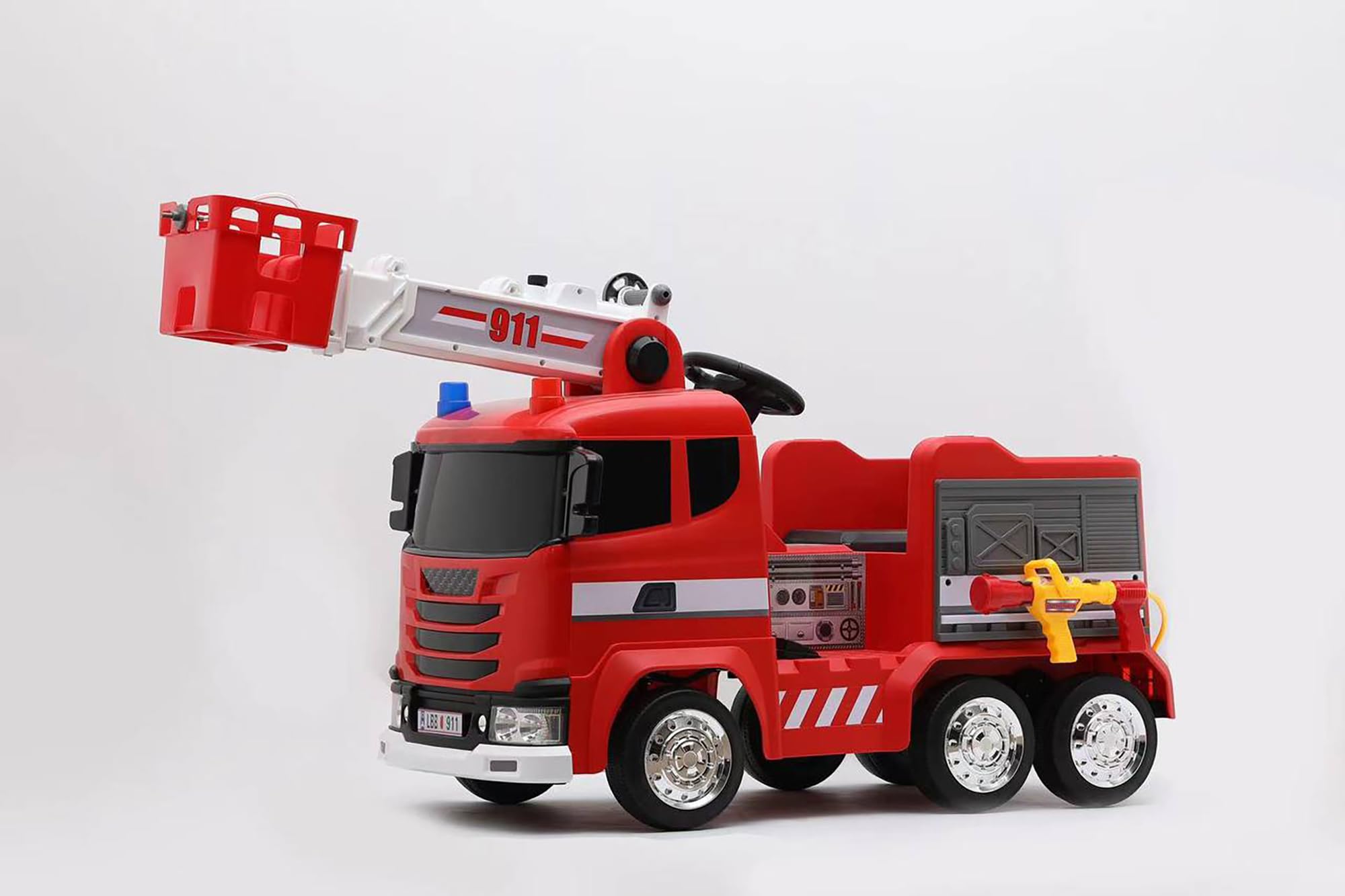 WITIT Camion Autocarro ELETTRICO dei Pompieri Pompiere Radiocomandato per Bambino Bambina Bambini XSDU-211 12V 10Ah Rosso 4 motori, bluetooth, USB, LED, telecomando, carico massimo 30 Kg