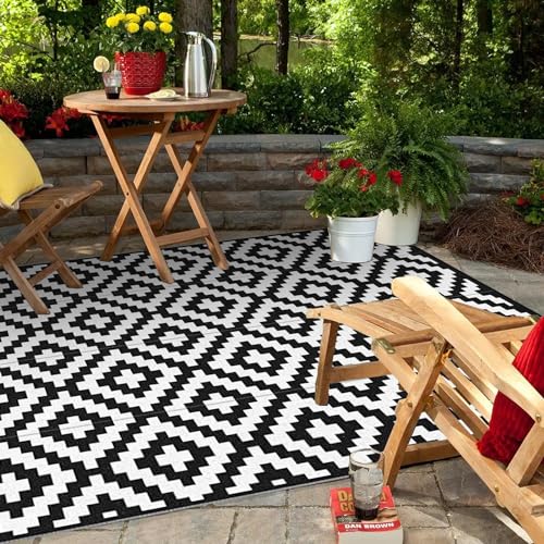 RUN.SE RUN.SE Reversible Outdoor Rug 6’X9′ Portable Anti-Slip Plastic Straw Carpet Mat UV Resistant Waterproof Outdoor/Indoor Area Rugs,Black & White