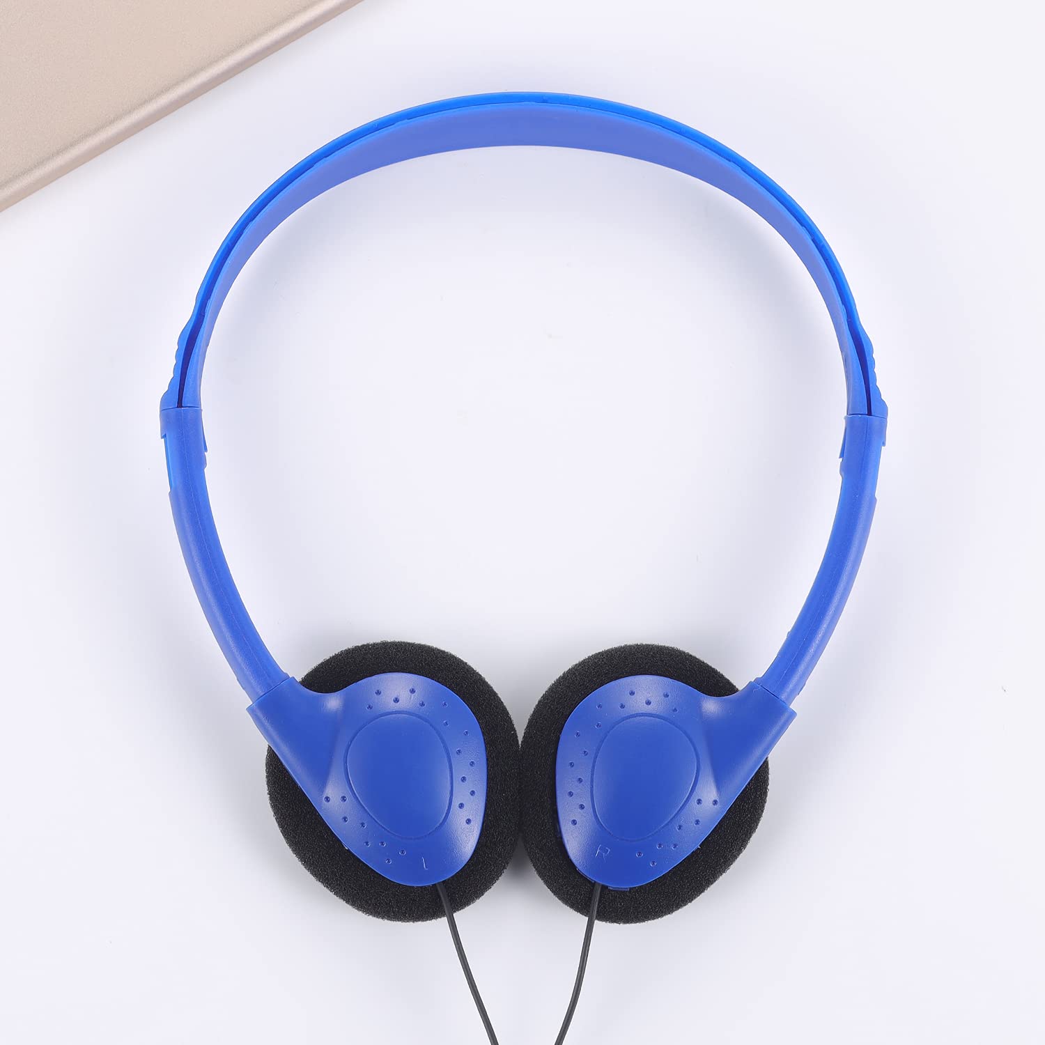Paquete de 100 auriculares de aula a granel para la escuela de niños, juego de clase al por mayor, auriculares con cable en la oreja con conector de 3.5 mm para estudiantes, adolescentes, niños