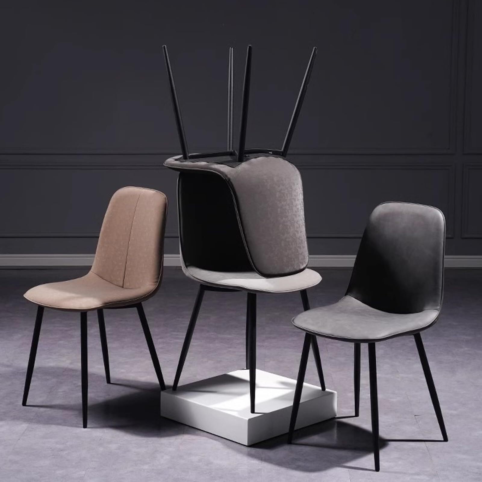 Set da 2 pezzi Moderne Esszimmerstühle mit Gepolsterter Kunstleder-Sitzfläche, Bequeme Rückenlehne & Metallbeinen, Einfache Montage, Ideal für Esszimmer, Wohnzimmer, Büro (Farbe 1, 1 Stück)
