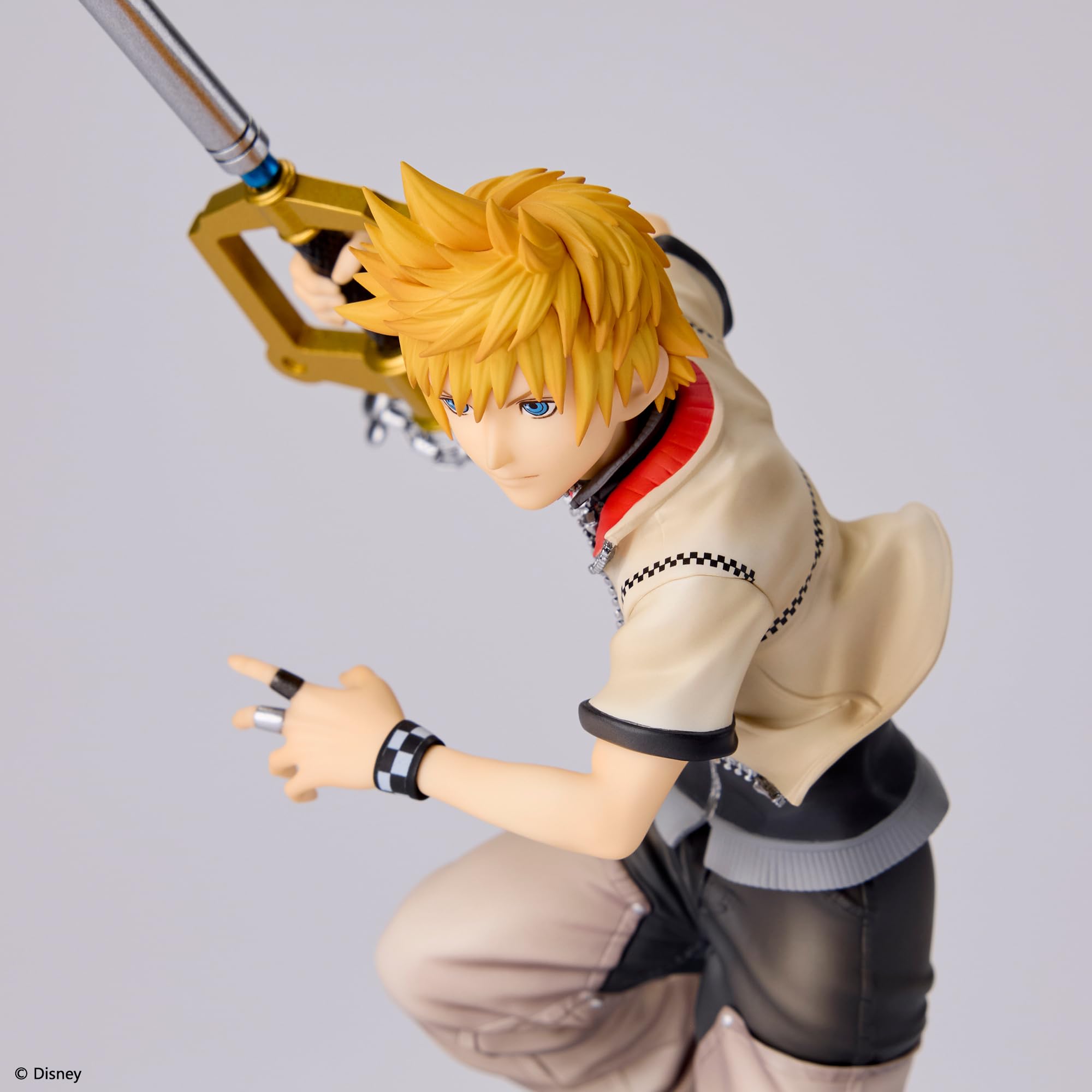ほぼ新品/BANDAI KINGDOM HEARTS ロクサス フィギュア Sora Roxas Figure Japan Authentic Ichiban Kuji Kingdom Hearts
