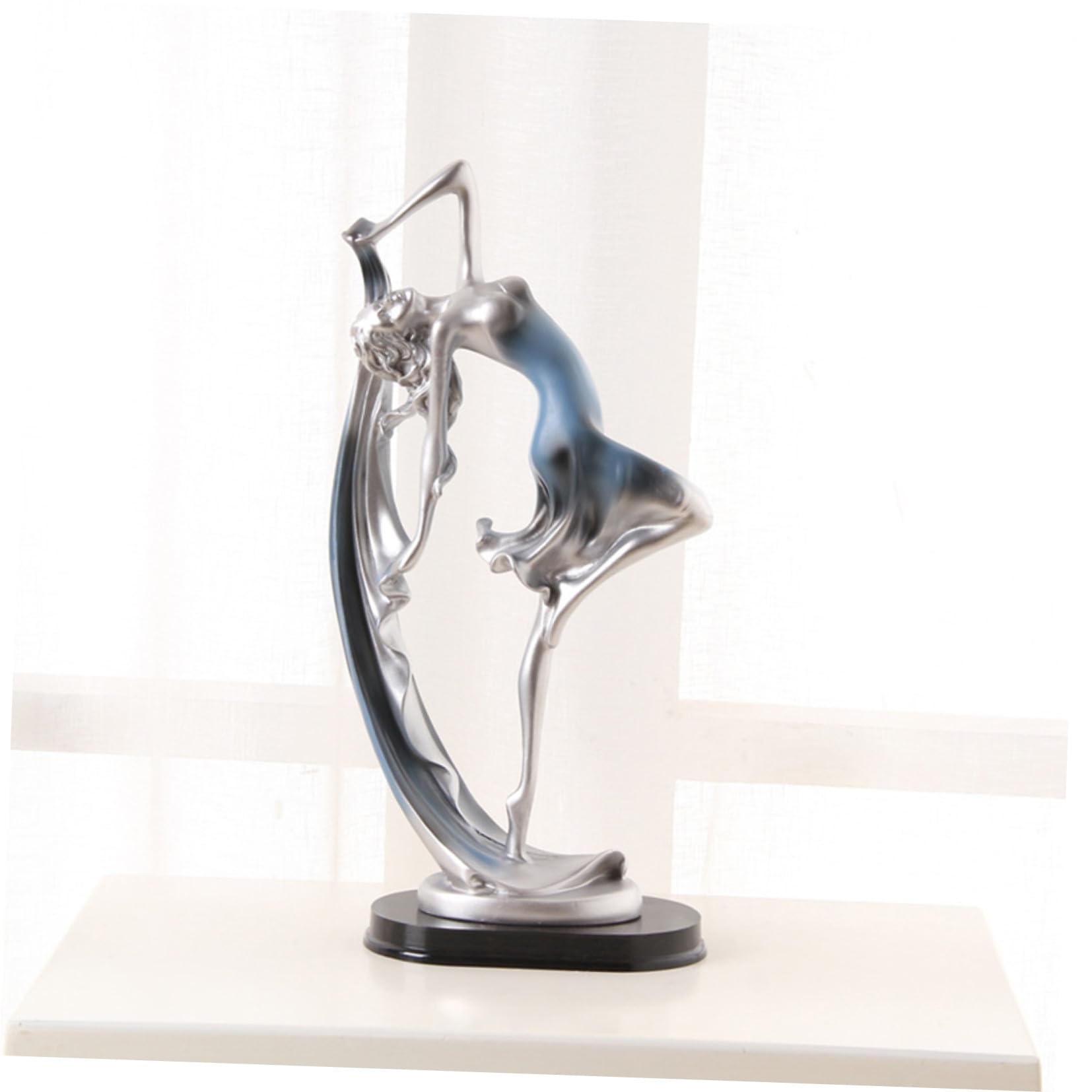 Statue de danseuse en résine au style européen moderne pour décoration raffinée