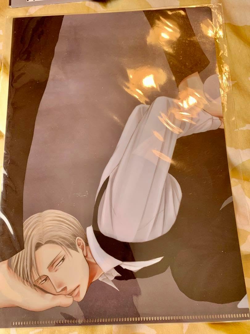 囀る鳥は羽ばたかない 映画 試写会 特典 クリアファイル ヨネダコウ