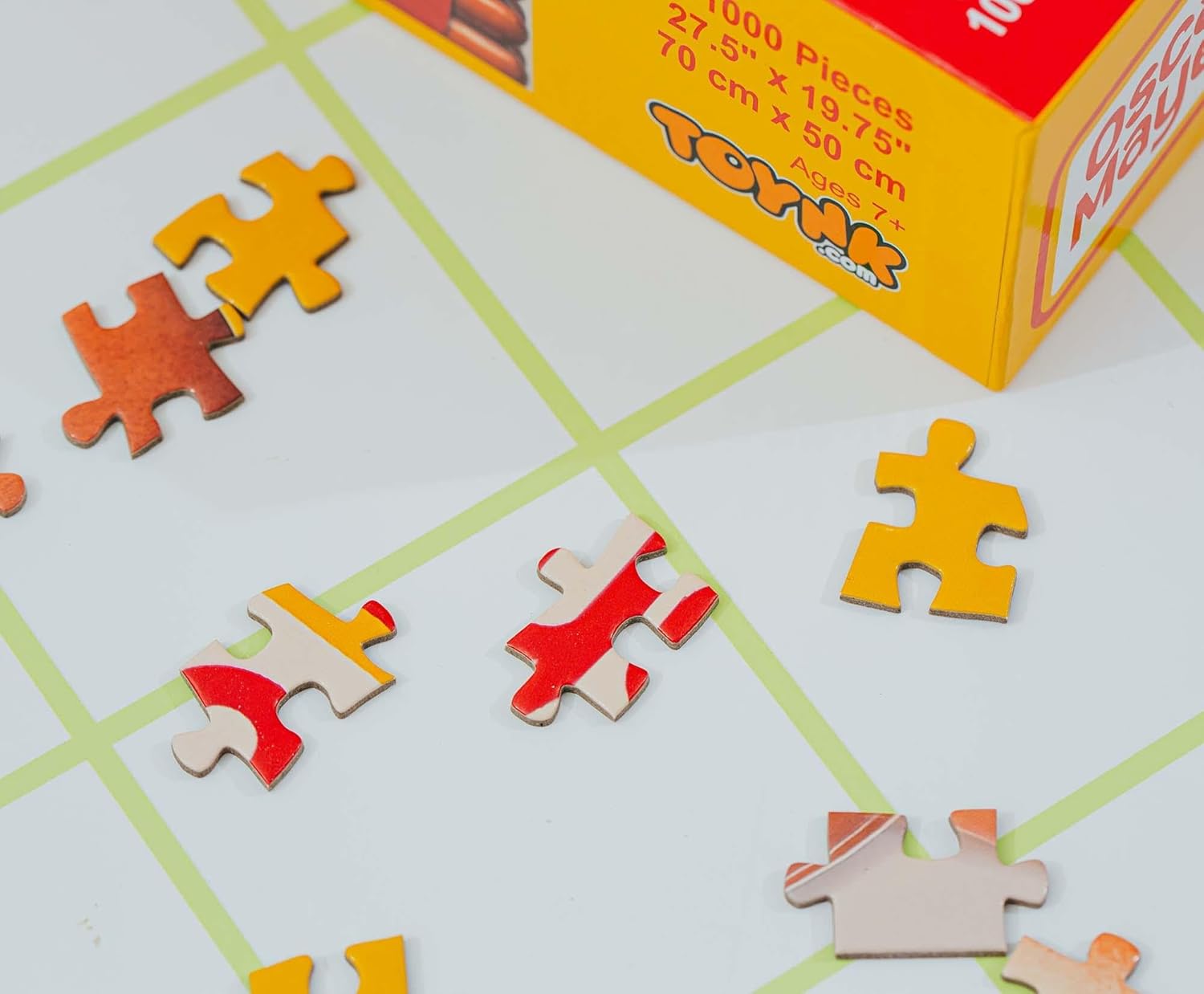 Oscar Mayer Hot Dogs 1000-Piece Jigsaw Puzzle | Fun Brain Teaser, Toys & Games | 28 x 20 Inches