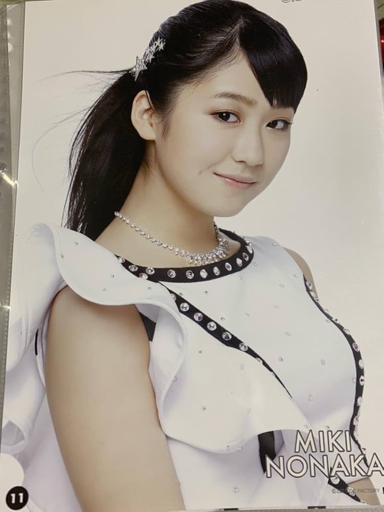Amazon.co.jp: 野中美希 11 コレクションピンナップポスター