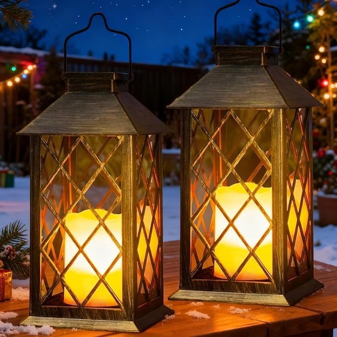 Durata in tutte le condizioni atmosferiche - La lanterna solare da giardino per esterni è realizzata con un involucro in plastica di alta qualità e vetro temperato con un grado di impermeabilità IP44. Il vetro temperato non si graffia e trasmette bene la luce, quindi queste lanterne manterranno il loro aspetto elegante anno dopo anno!