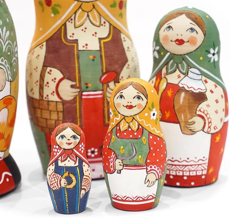 ロシア雑貨☆窓枠 メゼーニ塗りオーナメント(3個)マトリョーシカ ロシア雑貨☆窓枠 メゼーニ塗りオーナメント(3個)マトリョーシカ