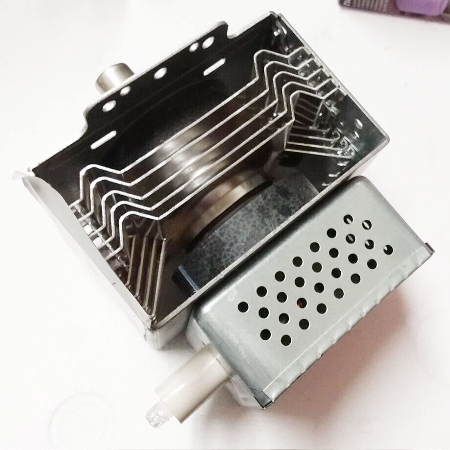 Magnetron A Microonde 2M261-M39 Per Conversione Di Frequenza - Foto 3